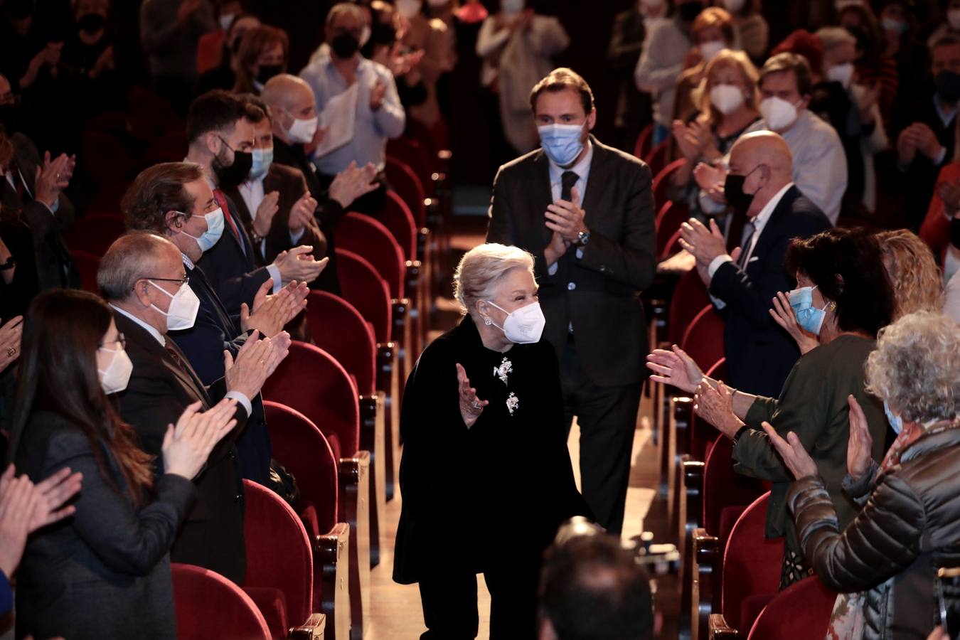 Fotos: Lola Herrera recibe la Medalla de Oro de Valladolid