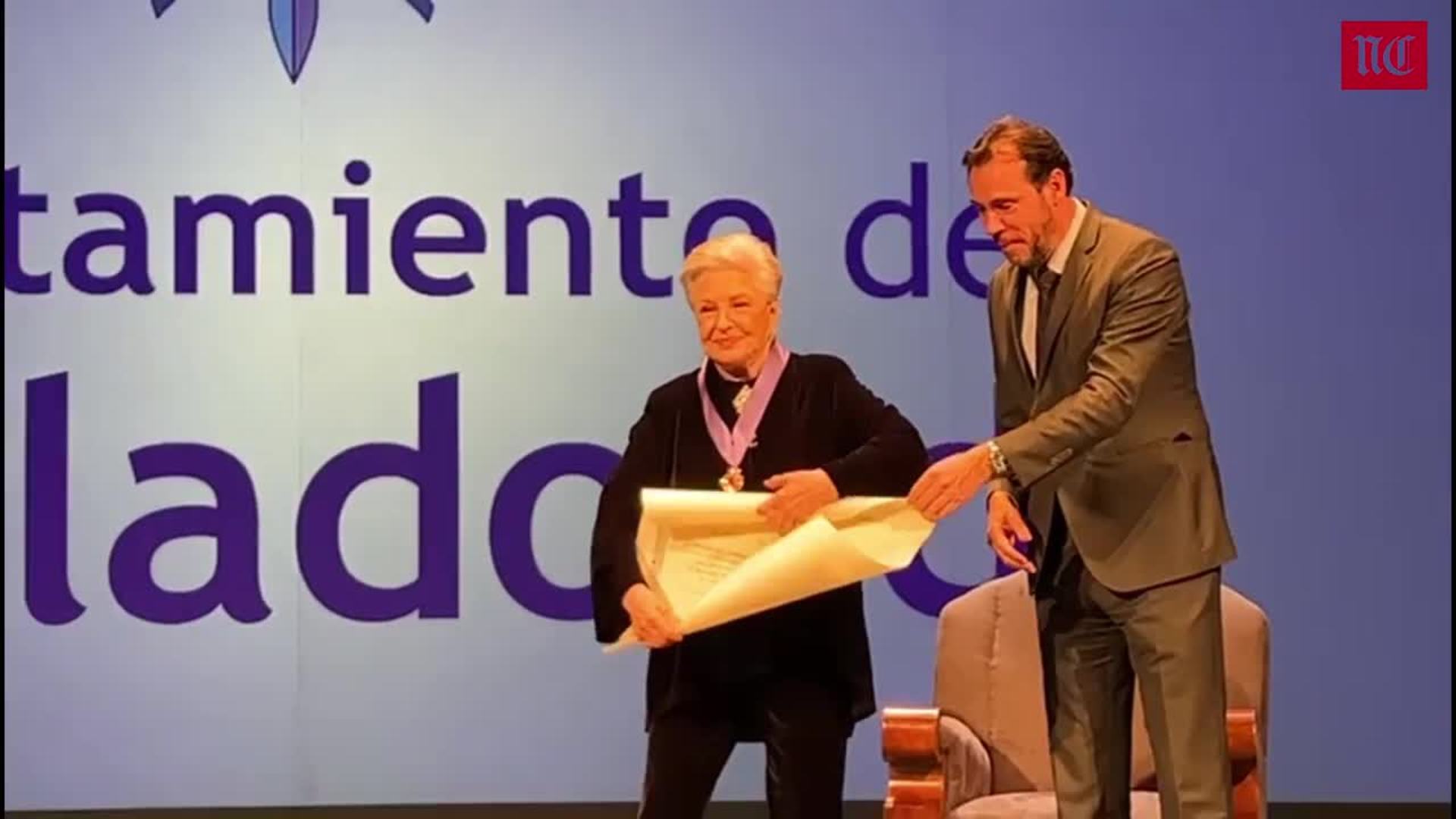 Lola Herrera recibe la Medalla de Oro de Valladolid