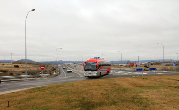 La revisión del PGOU de Segovia «replanteará» los accesos a la ciudad porque «están saturados» 