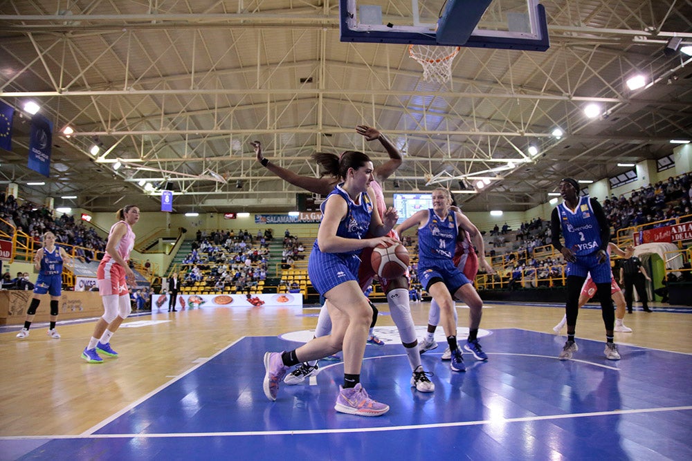 El CB Avenida sufre hasta el final ante un valiente Estudiantes (71-70)