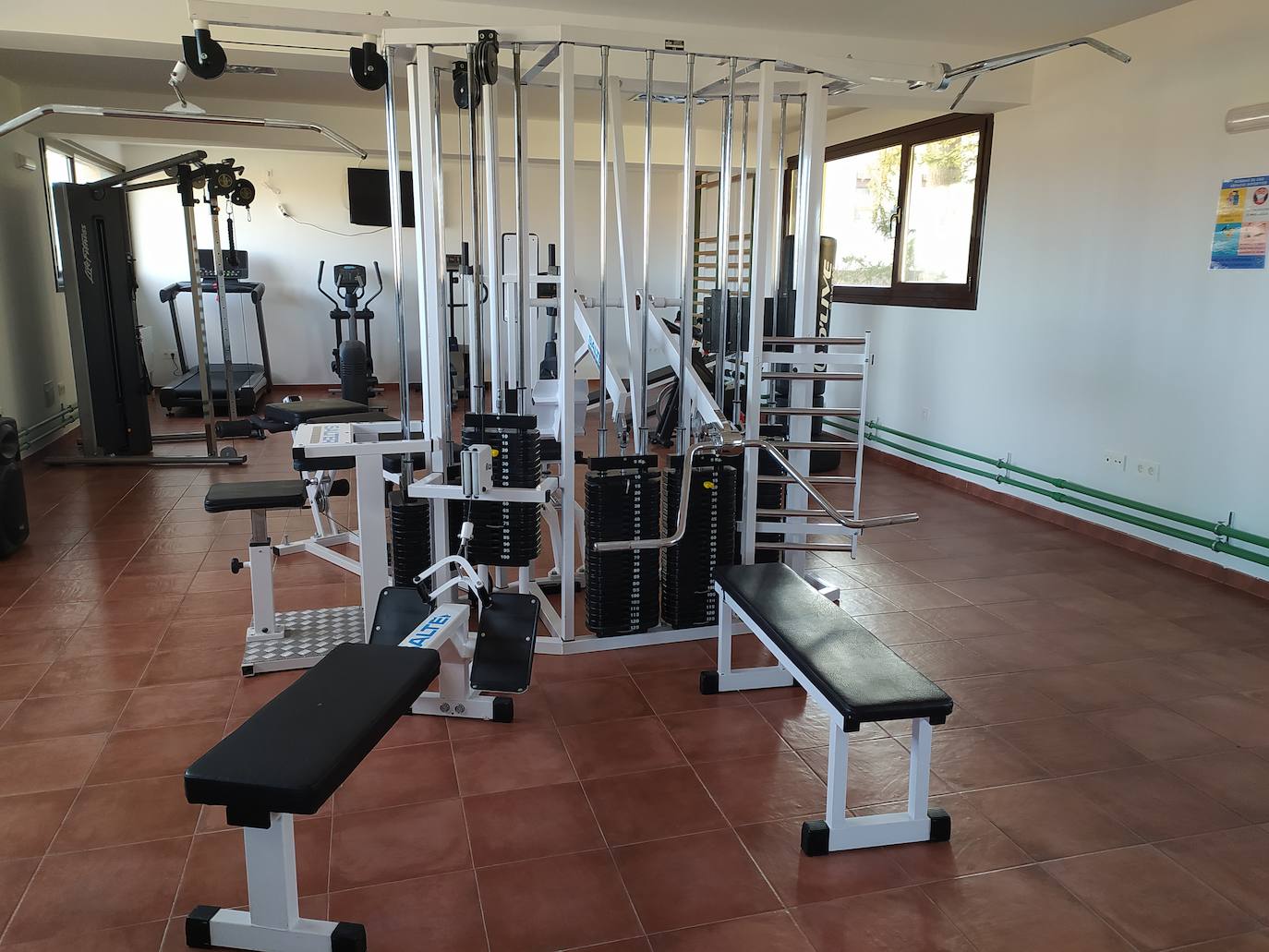 Fotos: Inauguración del gimnasio municipal de Villalón de Campos (1/2)