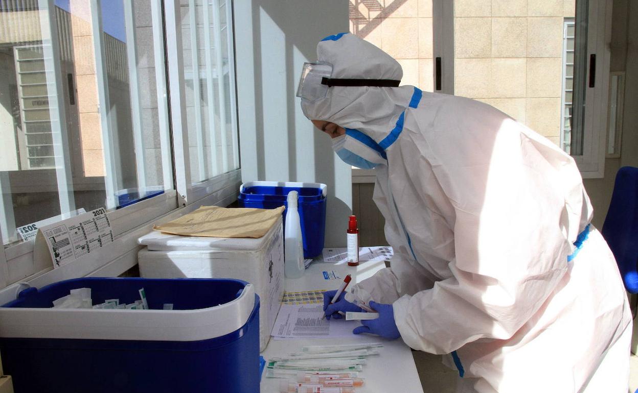 Puesto para la realización de PCR en el Hospital General de Segovia durante la pandemia. 