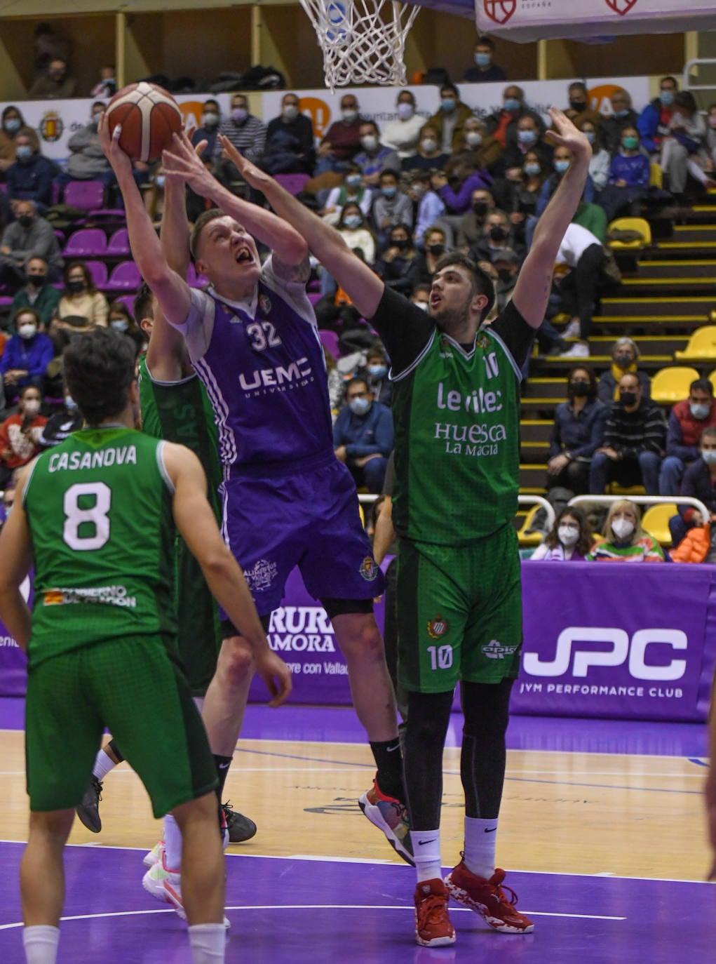 Fotos: UCMC Real Valladolid 82-69 Levitec Huesca