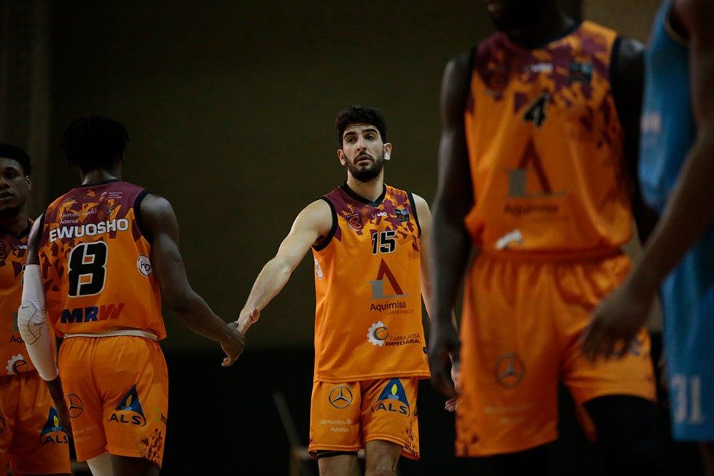 Un perdido Aquimisa Carbajosa deja su salvación pendiente de un milagro (75-90)