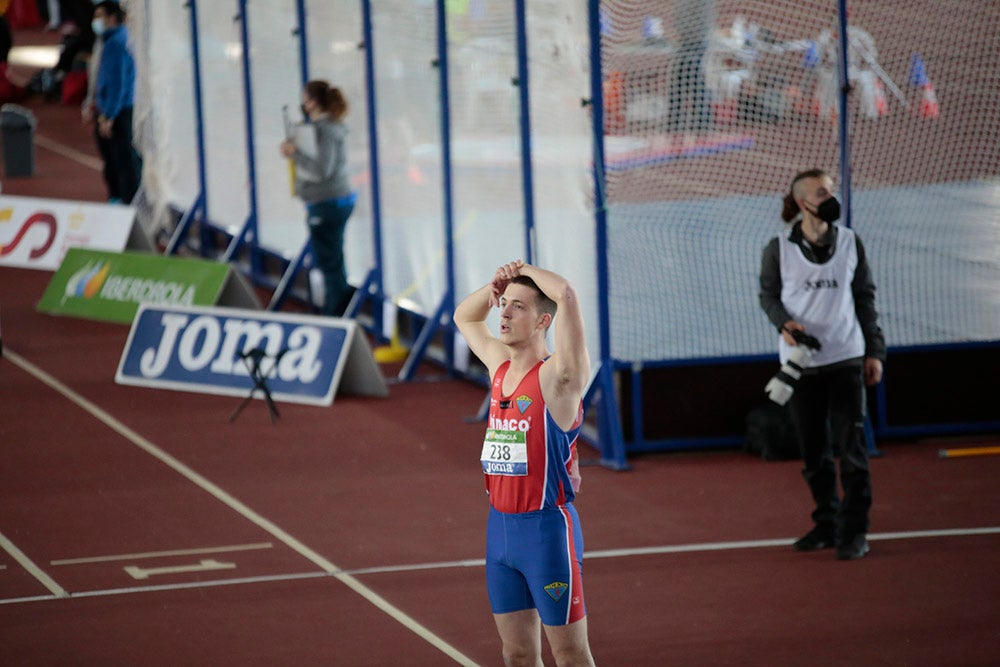 Jornada de tarde del primer día del Campeonato de España Sub 23 en Pista Cubierta con Denis Matsmouna en los 60 m y Sara Izquierdo en el 1500 