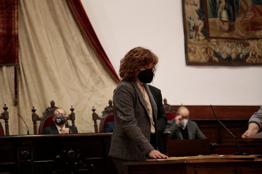 La USAL celebra la toma de posesión de 11 cargos académicos y 17 nuevos miembros del personal docente