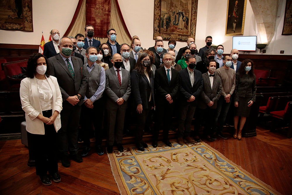 La USAL celebra la toma de posesión de 11 cargos académicos y 17 nuevos miembros del personal docente