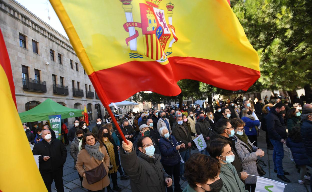 Afiliados y simpatizantes de Vox, en un mitin en Valladolid.