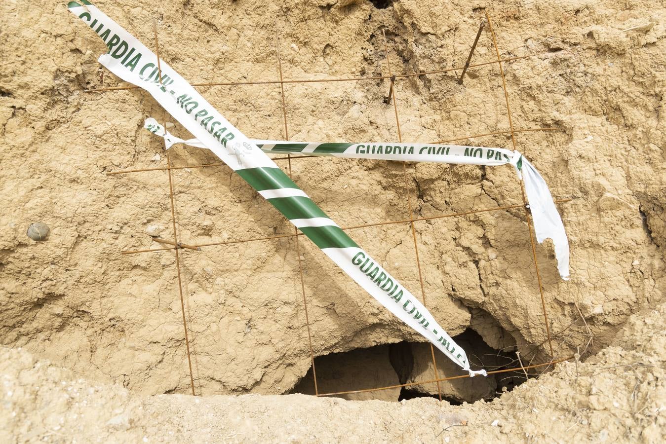 Fotos: Hallados restos humanos en el interior de una antigua casa cueva de Tariego de Cerrato