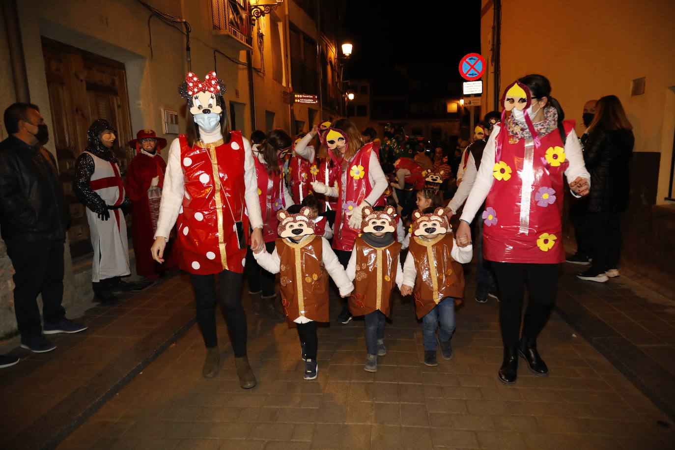 Desfile de disfraces en Peñafiel.