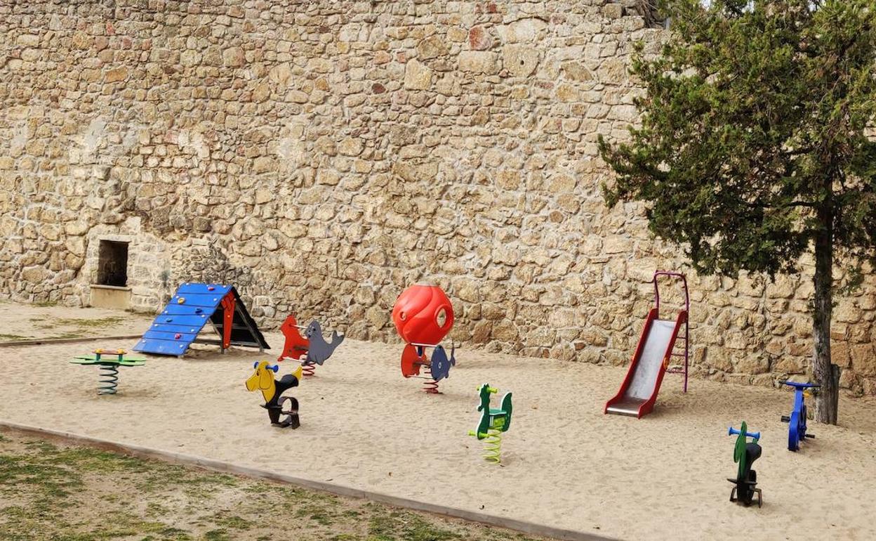 Nuevo espacio infantil en el parque de La Antigua en Béjar. 