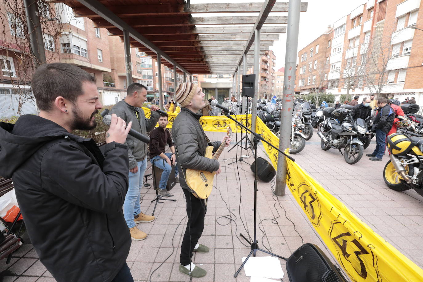 Fotos: Carnaval motero por las calles de Valladolid