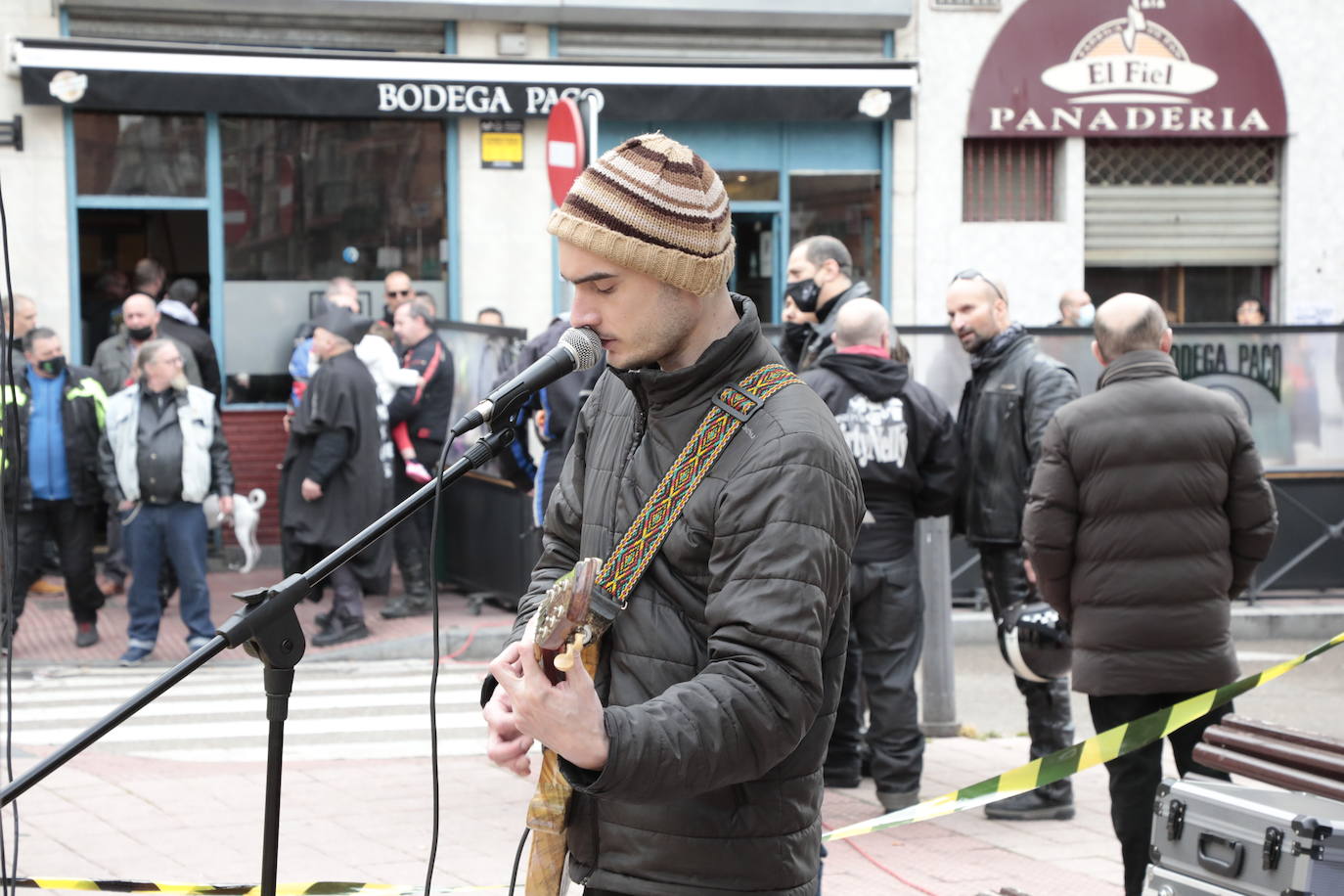 Fotos: Carnaval motero por las calles de Valladolid