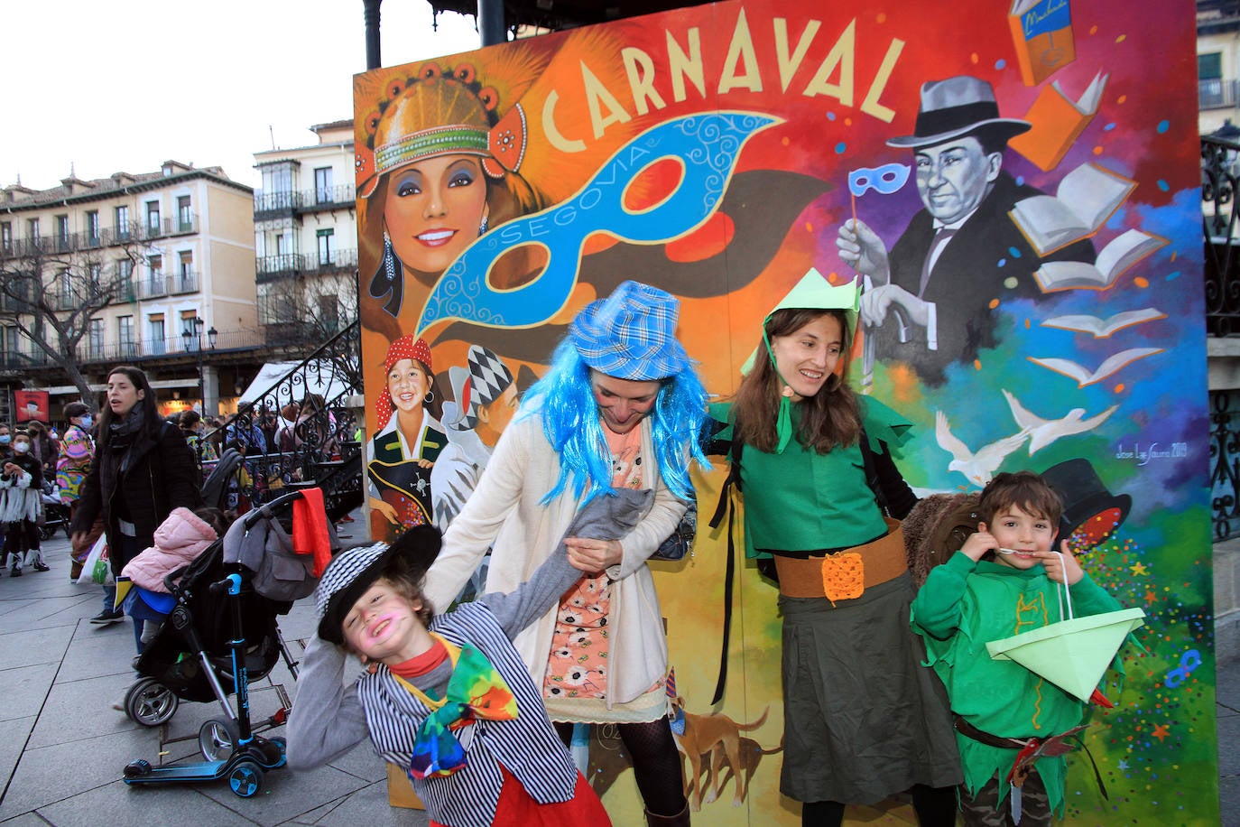 Participantes en el desfile infantil del carnaval de Segovia.