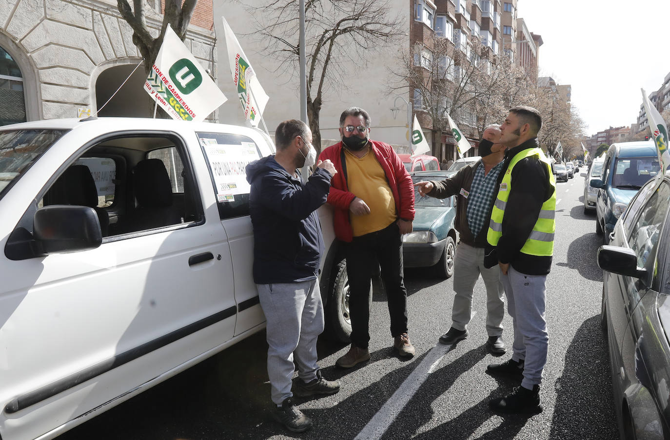 Fotos: Tractorada en Palencia contra los elevados costes de producción