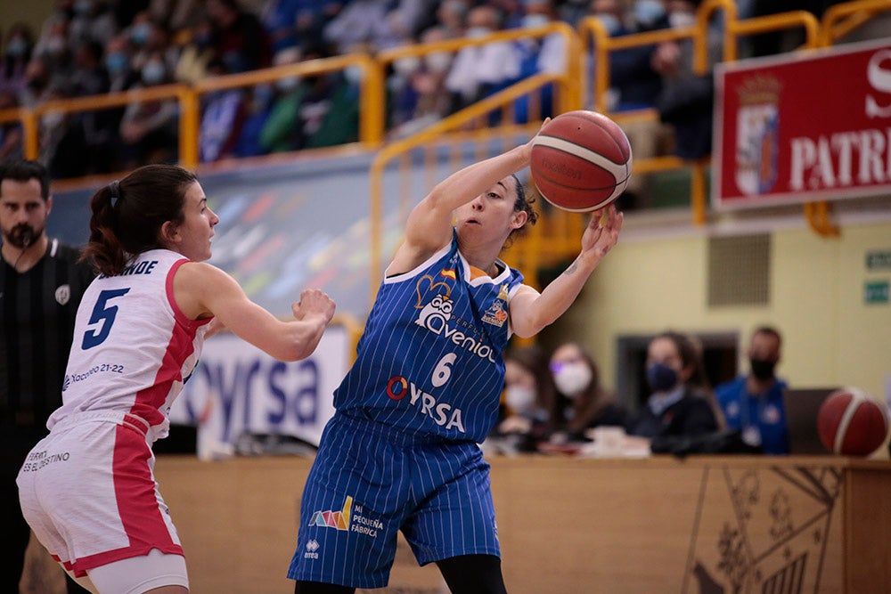 El CB Avenida se hace más líder ante el colista Ferrol (85-51)