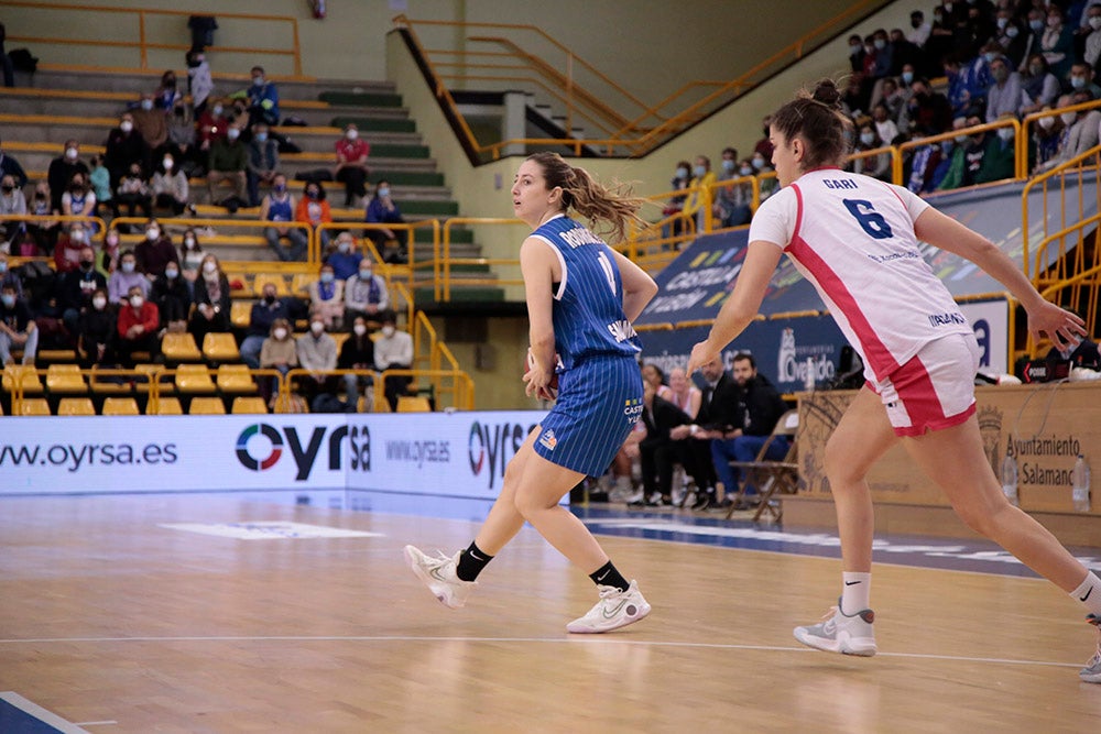 El CB Avenida se hace más líder ante el colista Ferrol (85-51)