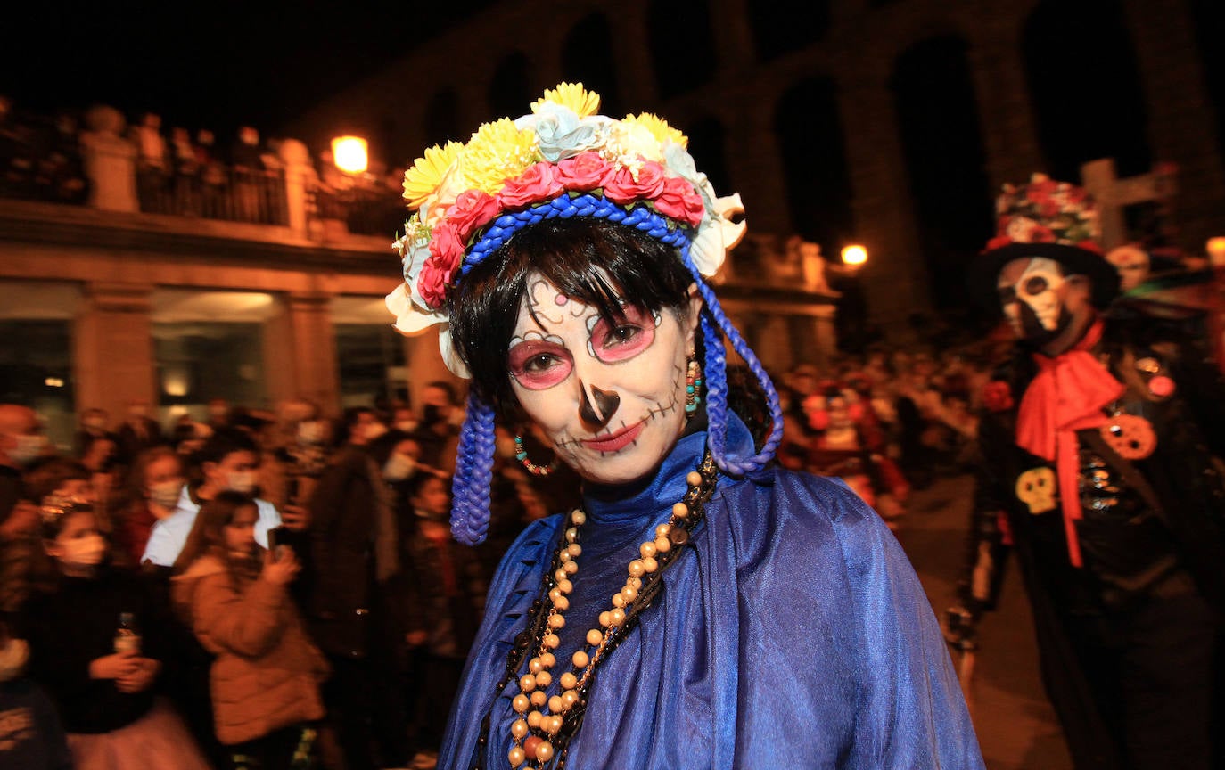 Desfile de este martes por el centro de Segovia.