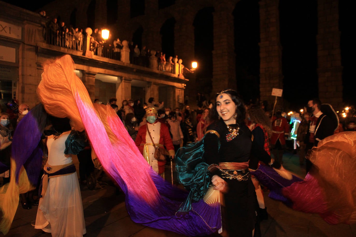 Desfile de este martes por el centro de Segovia.