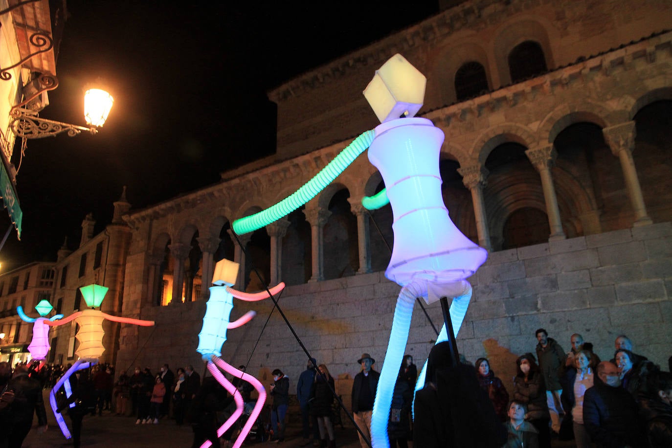 Desfile de este martes por el centro de Segovia.