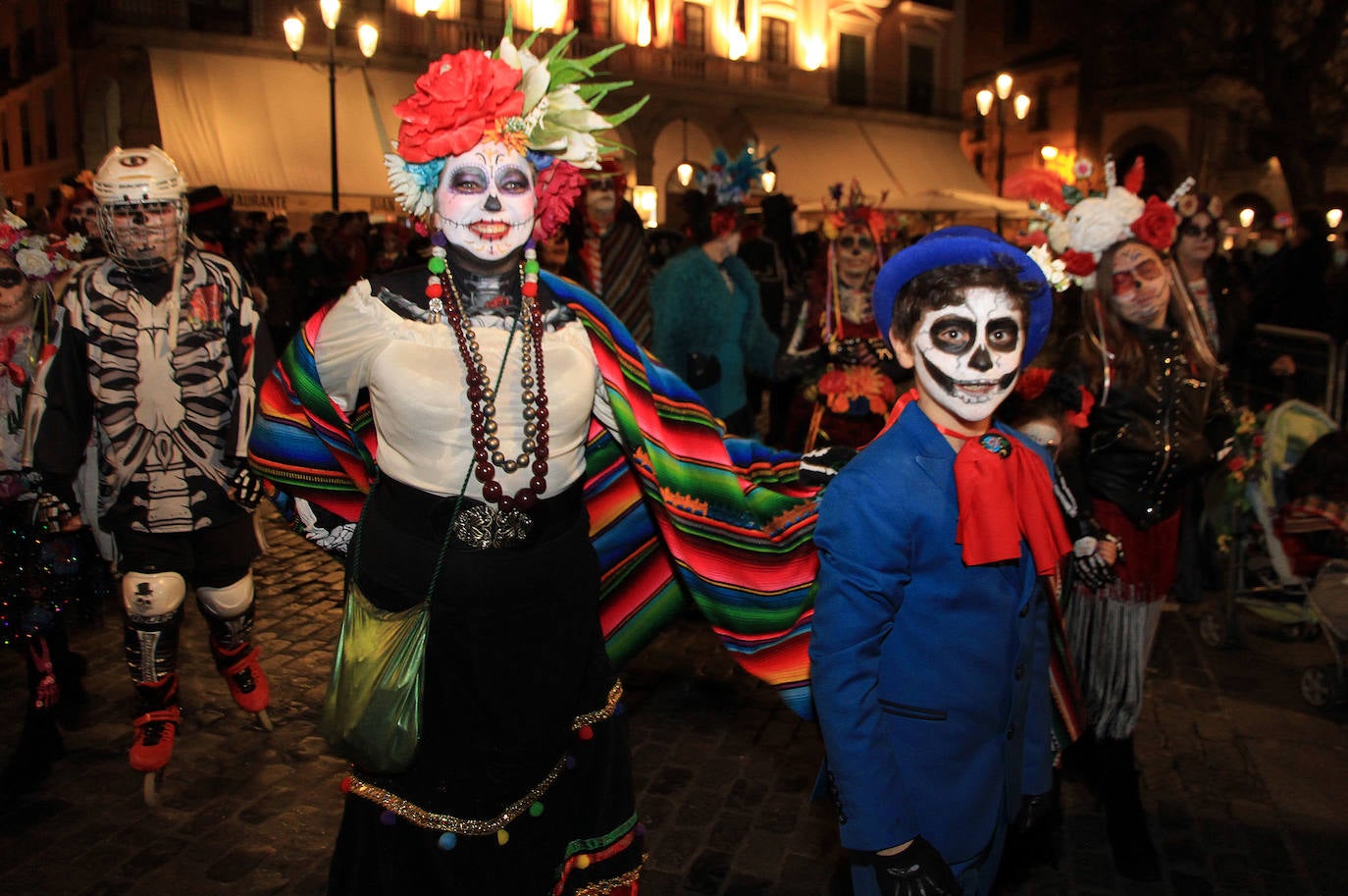 Desfile de este martes por el centro de Segovia.