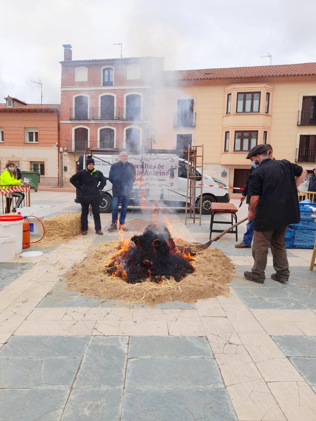 Magaz de Pisuerga revive la matanza tradicional
