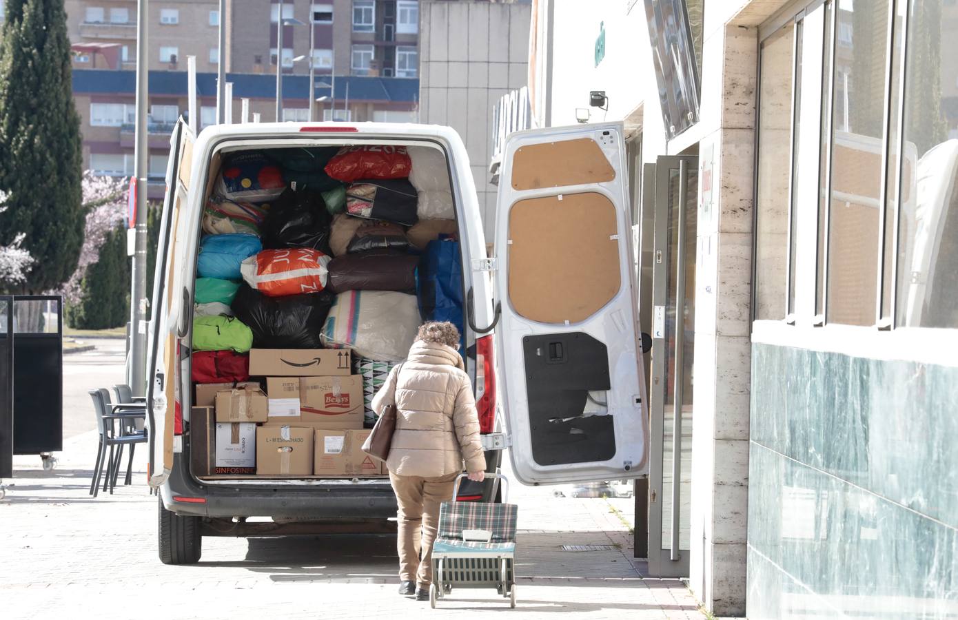 Fotos: Material recibido en la Cámara de Comercio de Valladolid para los refugiados de la guerra en Ucrania