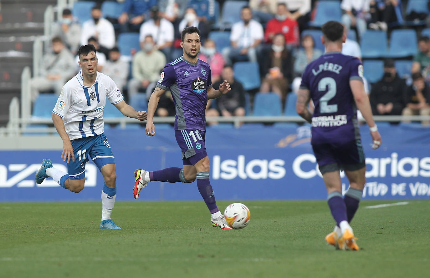 Una de las imágenes que ha dejado el Tenerife 1-4 Real Valladolid. 