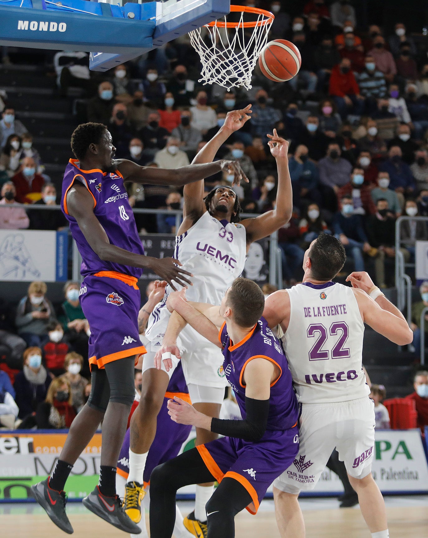 EasyCharger Palencia 68 - 64 CBC Valladolid