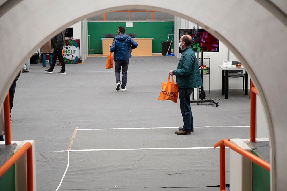 La Media Maratón de Salamanca realiza su tradicional Feria del Corredor en el pabellón de la Alamedilla 