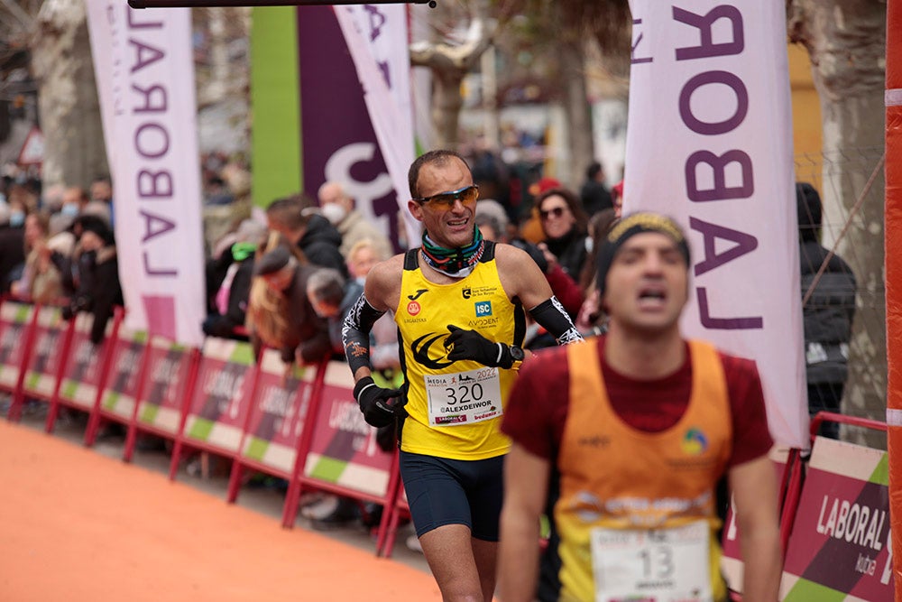 Juan Bueno y Gema Martín fueron los triunfadores de la X Media Maratón Ciudad de Salamanca 
