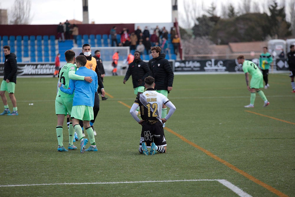 La falta de puntería condena a Unionistas a su tercera derrota seguida ante el Bilbao Athletic (0-1) 