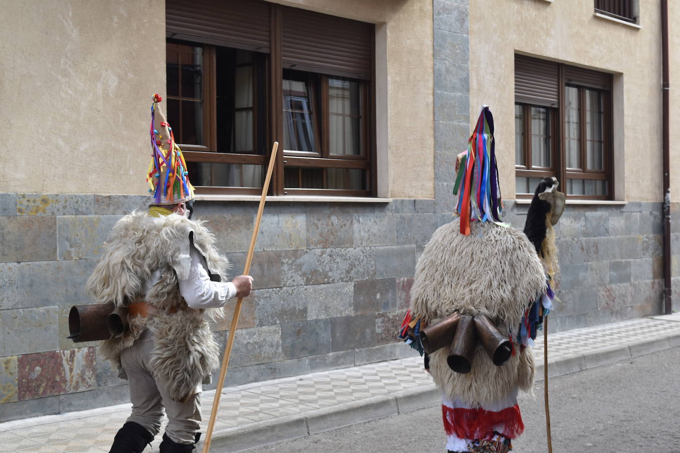 Las calles aguilarenses disfrutaron de las fiestas de los Carnavales.