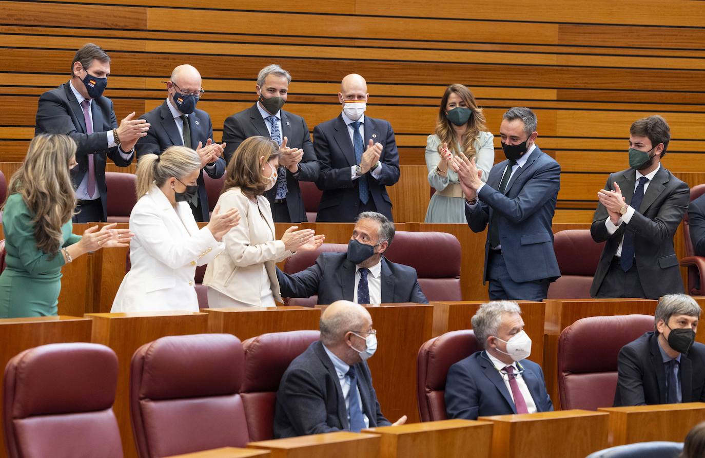 Diferentes momentos del acto de constitución de las Cortes. 