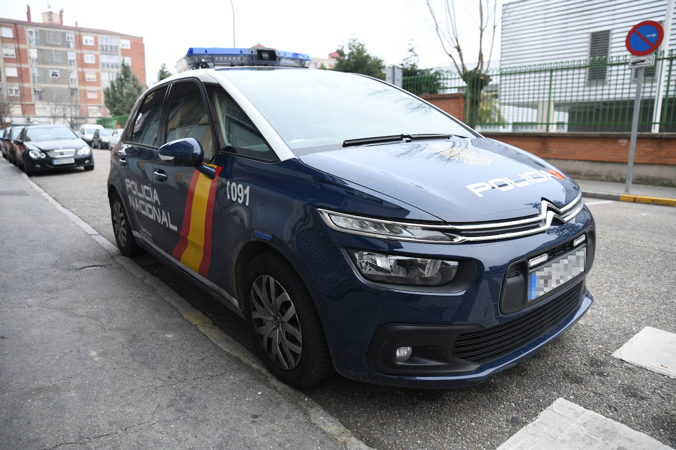 Detenidos dos jóvenes por ocasionar daños a siete coches en la calle Paraíso de Valladolid