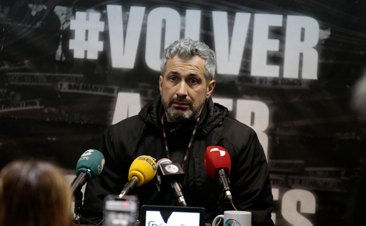 María Hernández, en una rueda de prensa.