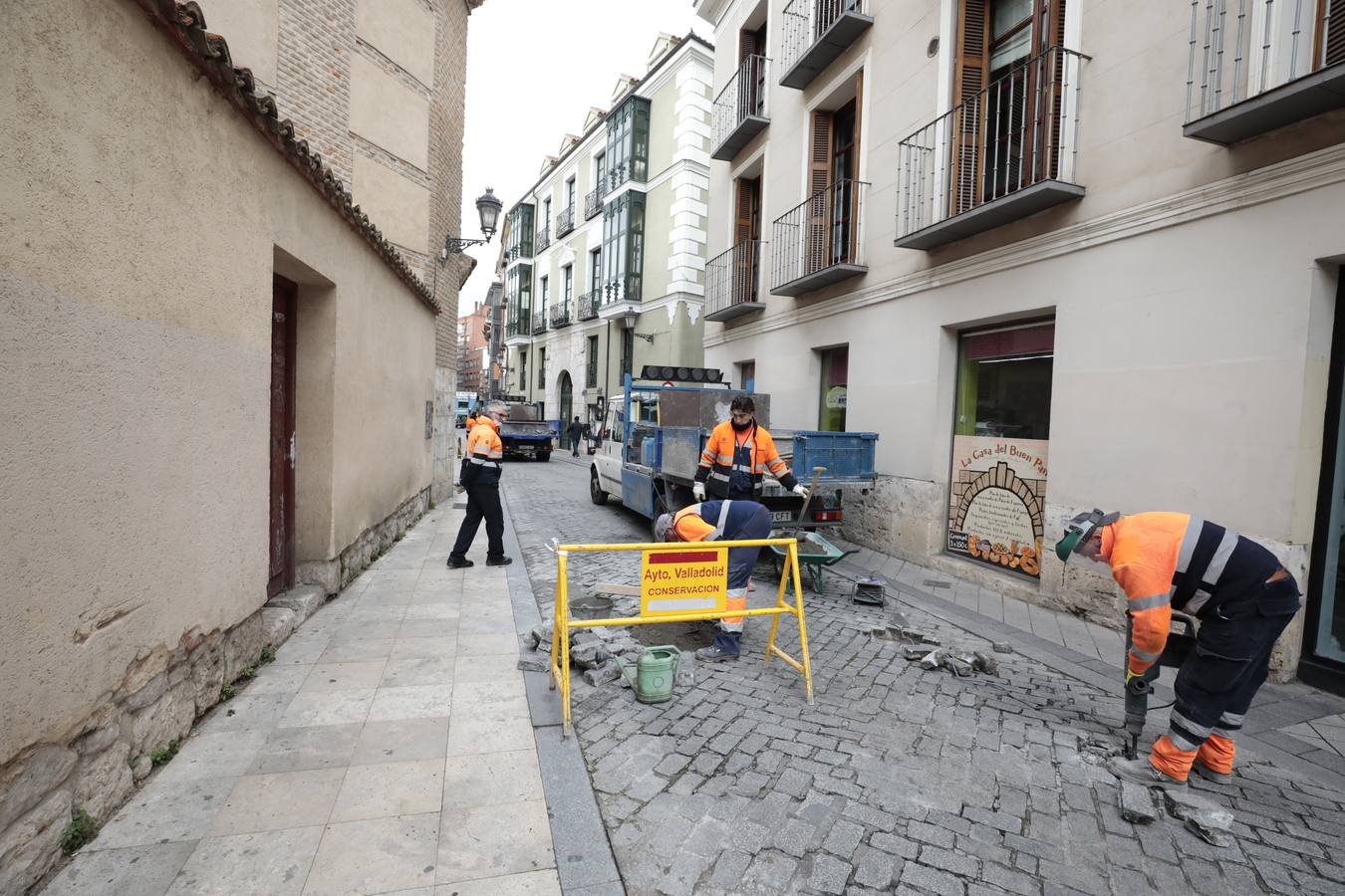 Fotos: Un bloque de viviendas ocupará el solar de la céntrica calle San Martín