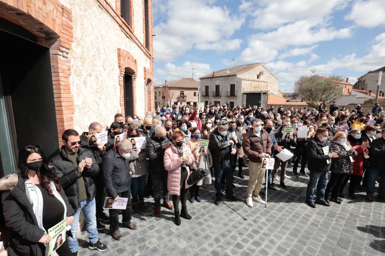 Fotos: Traspinedo recuerda a Esther López dos meses después de su muerte