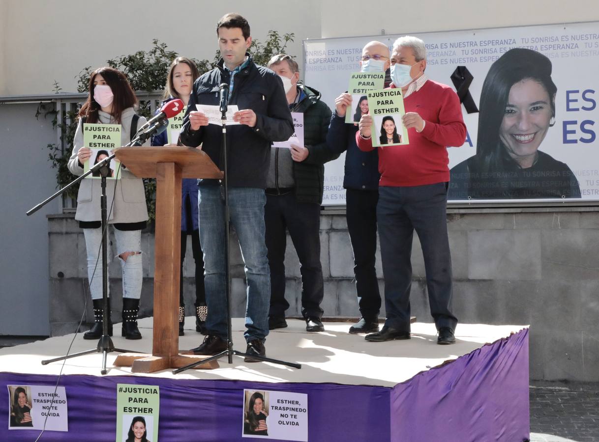 Fotos: Traspinedo recuerda a Esther López dos meses después de su muerte