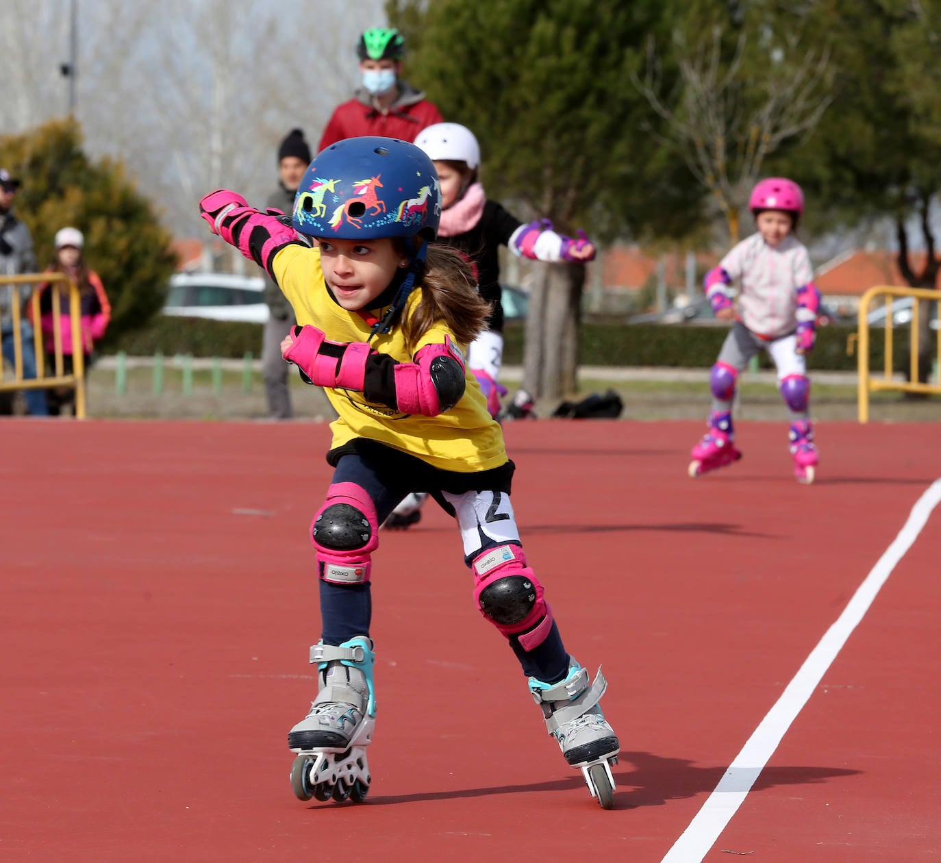 Fotos: Aldeamayor y Boecillo disfrutan con la jornada de patinaje de los Juegos Escolares