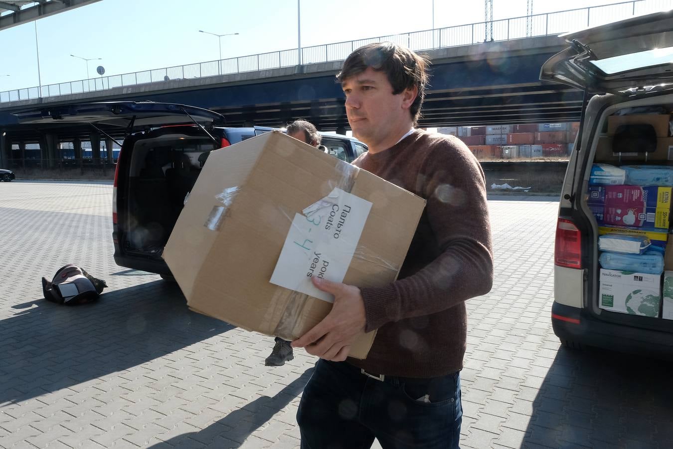 Fotos: Miles de refugiados duermen en las instalaciones de Varsovia