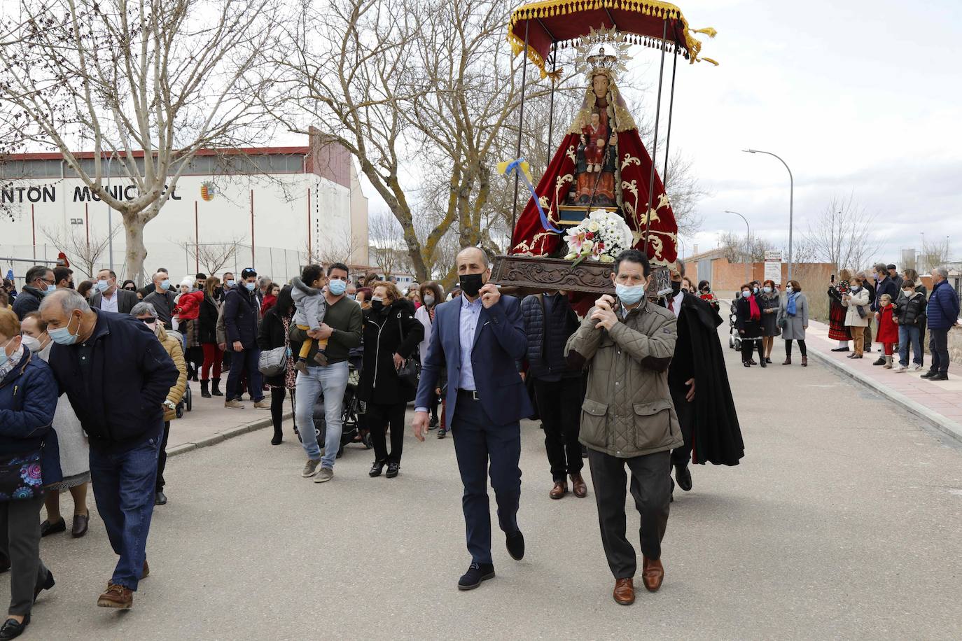 Fotos: Recibimiento y procesión de la Virgen del Henar en Campaspero