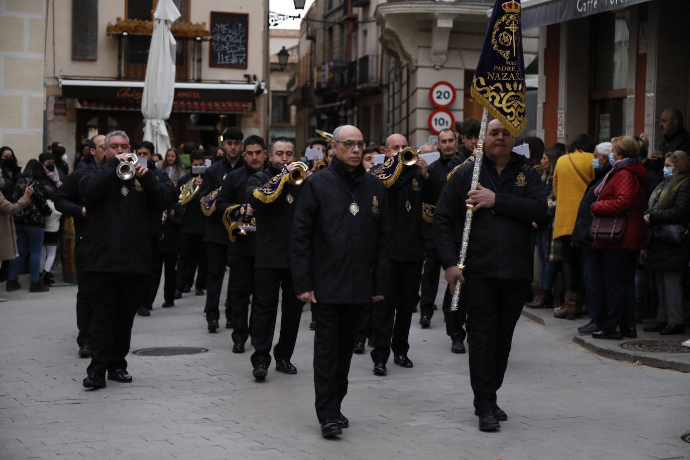 Fotos: Desfile de bandas de Semana Santa de Peñafiel