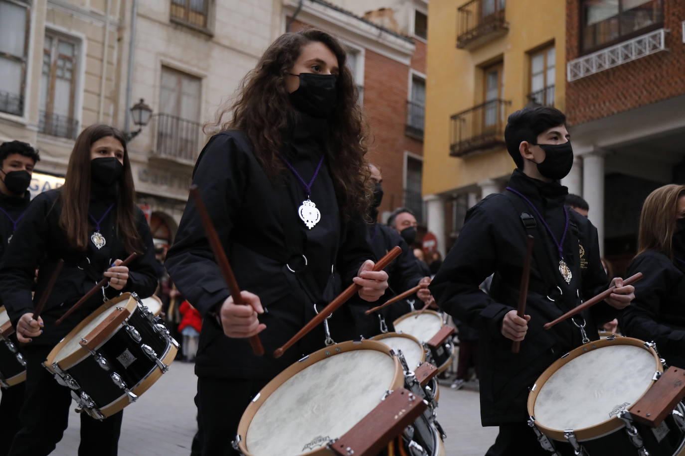 Fotos: Desfile de bandas de Semana Santa de Peñafiel