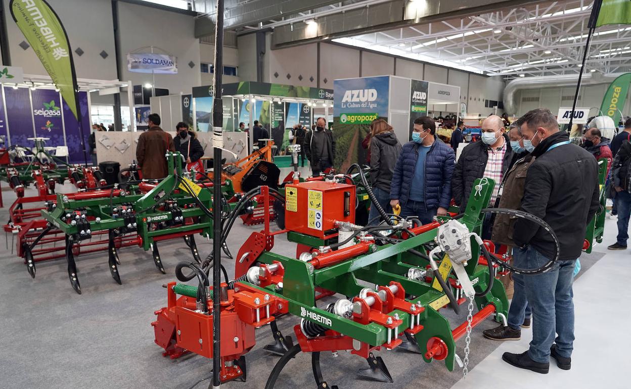 Asistentes a la feria Agrovid. 