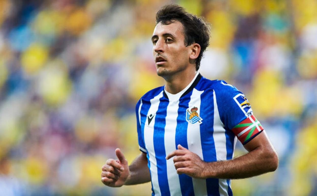 Mikel Oyarzabal, antes de romperse el cruzado anterior con la Real Sociedad. 