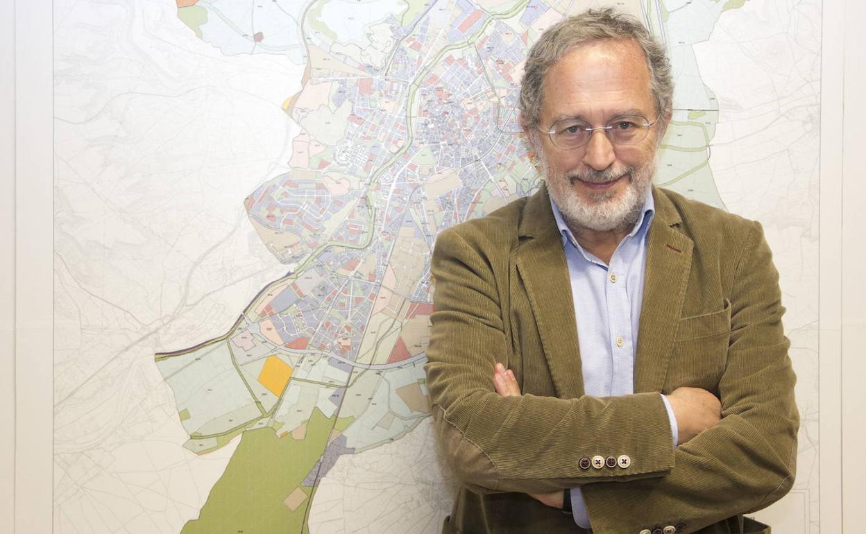 Manuel Saravia, concejal de Planeamiento Urbanístico y Vivienda. 