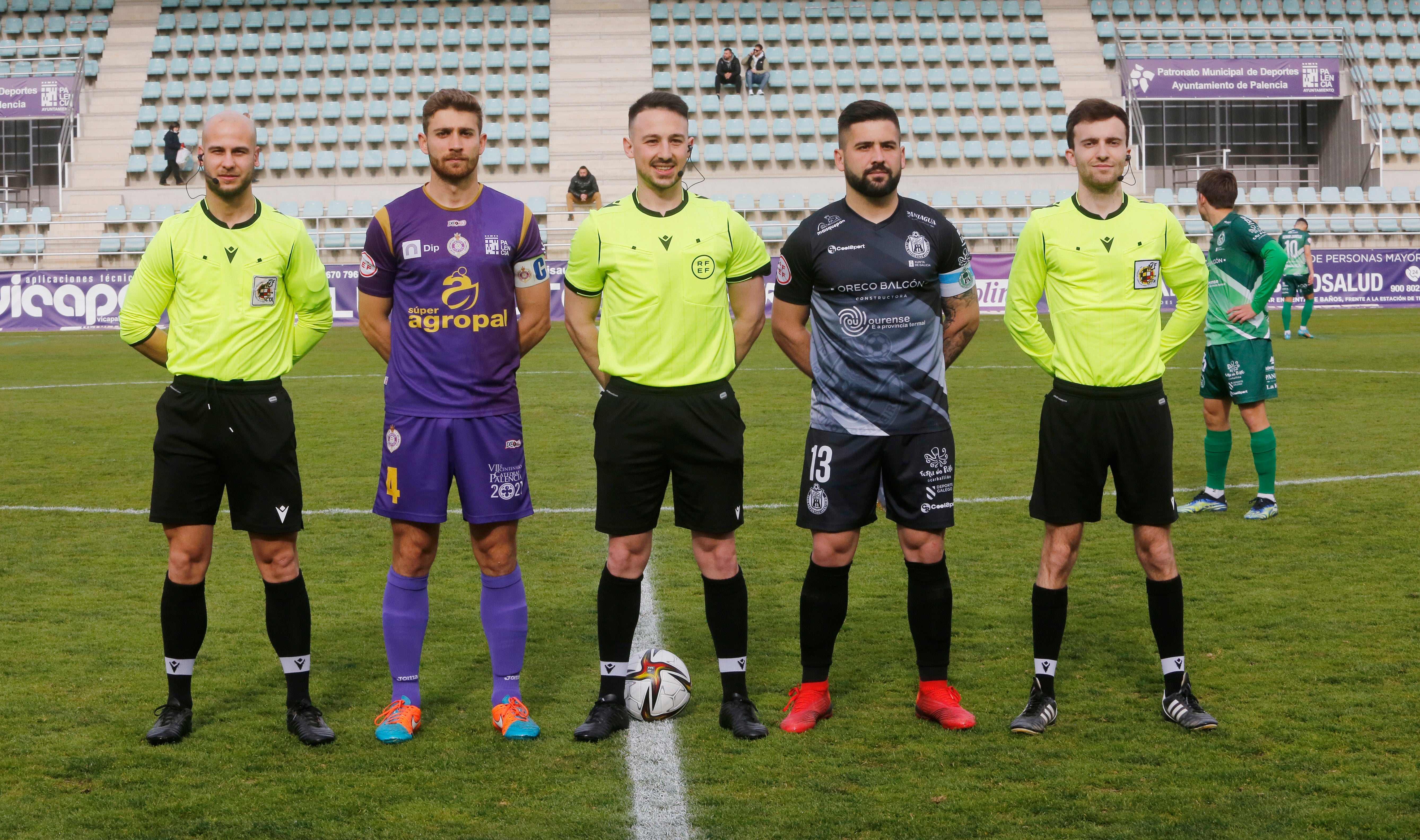 Palencia Cristo Atlético 1 - 1 CD Arenteiro