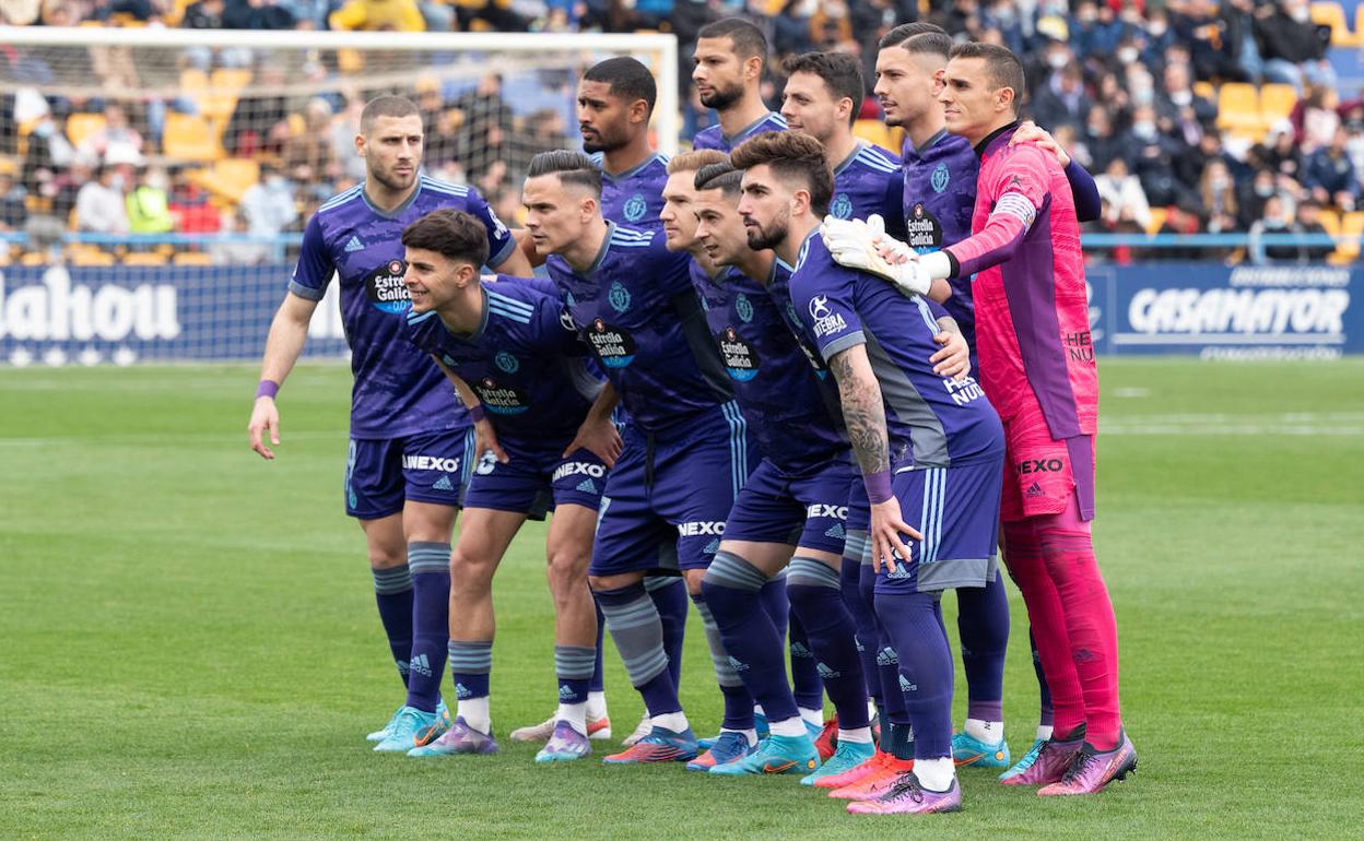 Once inicial del Real Valladolid en Alcorcón. 