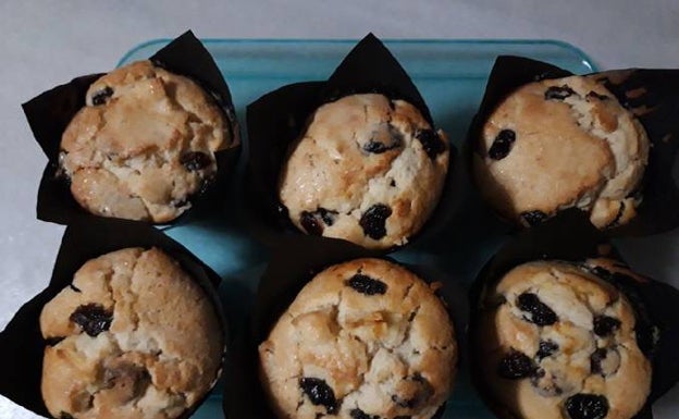 'Muffins' de manzana y arándanos